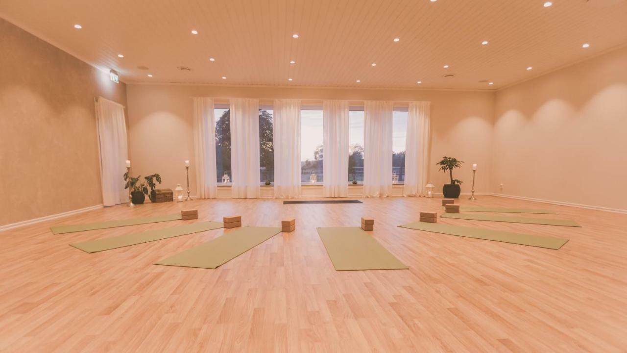 Oelands Yoga Studio & Islandshaestar, Stugor & Rum Mörbylånga Exterior foto